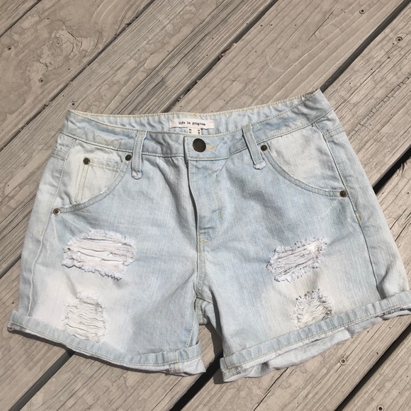 life in progress Pants - 2/15$ NEW DISTRESSED SHORTS